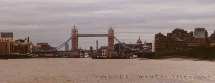 Looking upstream along the Thames towards Tower&nbsp;Bridge; London