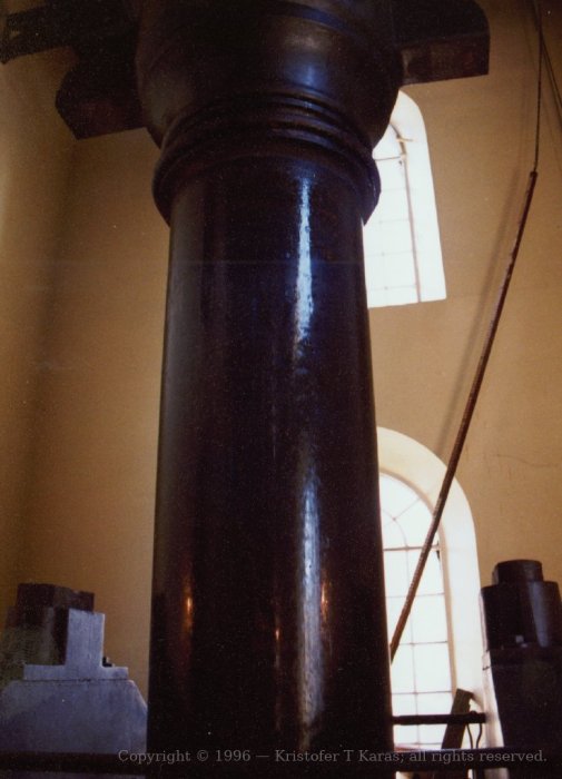 Pump piston shaft exposed, Kew Bridge Steam Museum, England